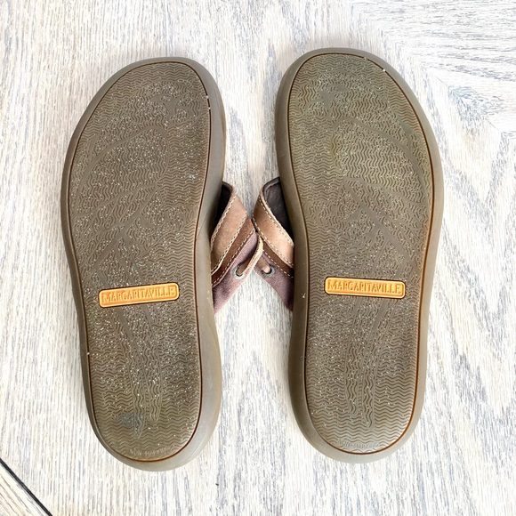 Brown Margaritaville Flip-Flops - Men - 45/12 - Picture 5 of 12
